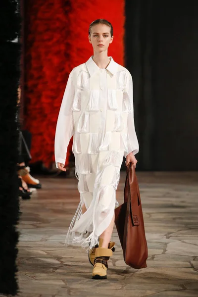 Look 36